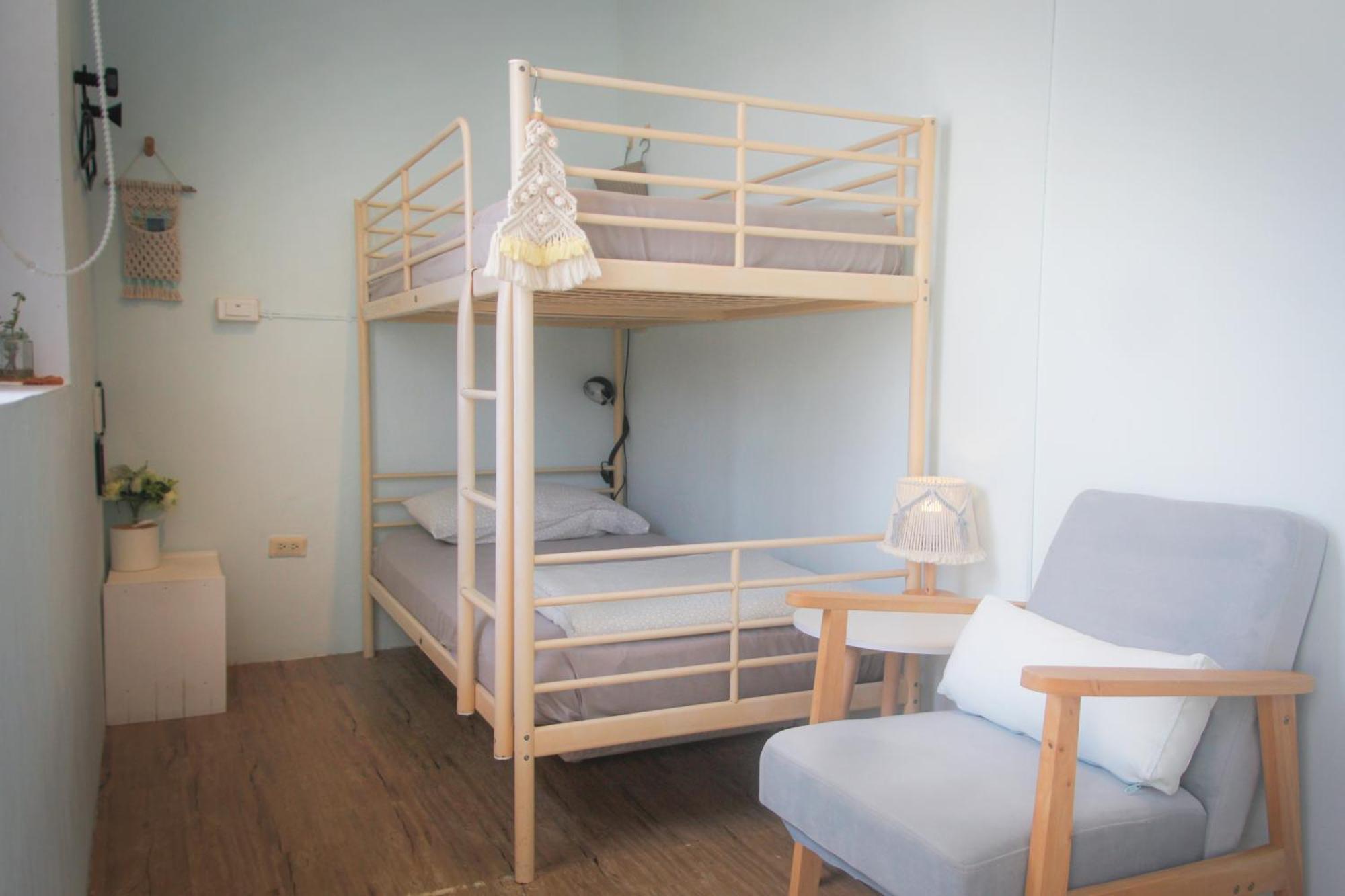 都蘭朋友家 Dulan Friends Hostel 둥허 외부 사진