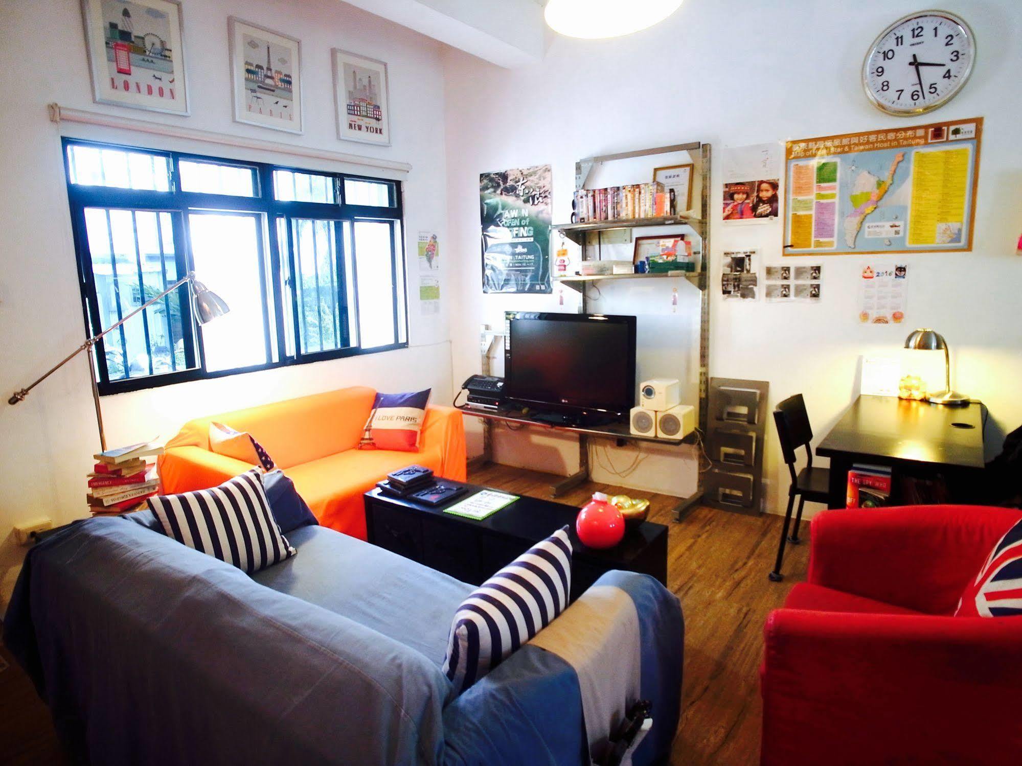 都蘭朋友家 Dulan Friends Hostel 둥허 외부 사진